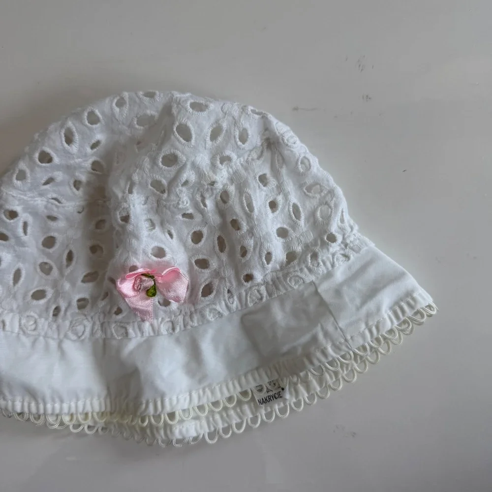 Baby‎ Eyelet Lace Bucket Hat